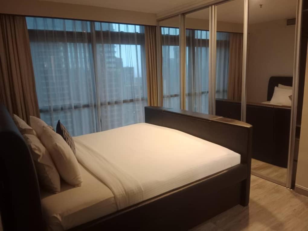 Serviced Apartments @ Times Square Куала Лумпур Екстериор снимка