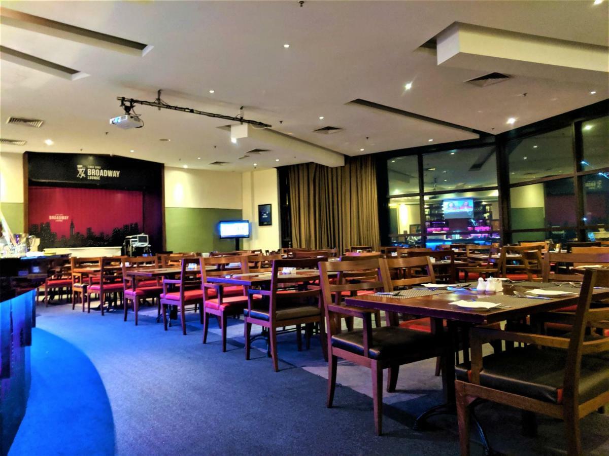 Serviced Apartments @ Times Square Куала Лумпур Екстериор снимка